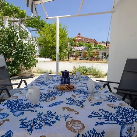 Jenny With Parking, Wi-fi And Sea View Rabac