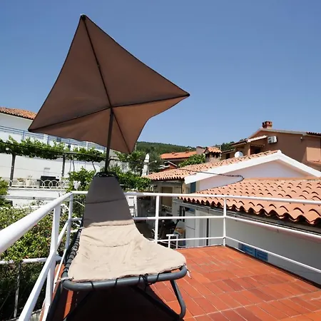 Jenny With Parking, Wi-fi And Sea View Apartment Rabac